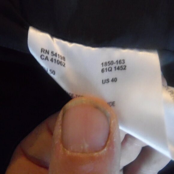 Fire + Ice Red Winter Jacket Coat Size 40 Large to XLarge Has Hood - Picture 10 of 12